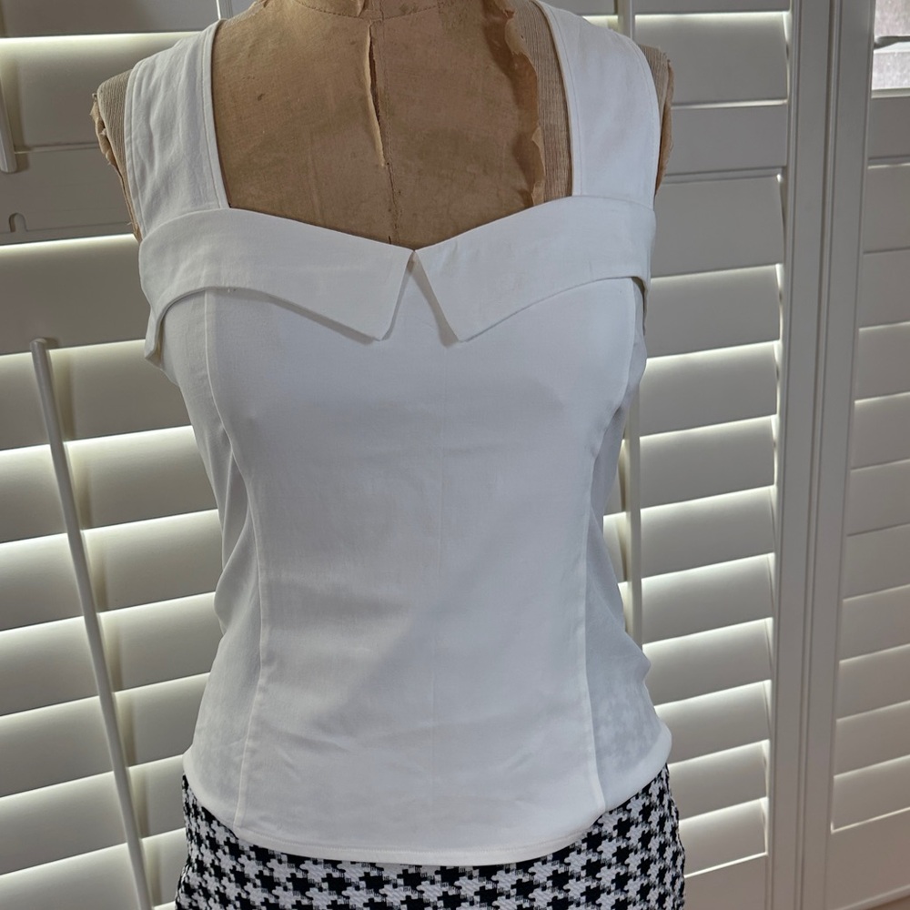 Sourpuss White Women's Retro Tank Top NWT 9-11-015